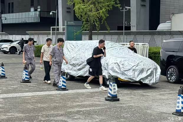 2026成都车展探馆:揭开领克20大尾翼版的神秘面纱